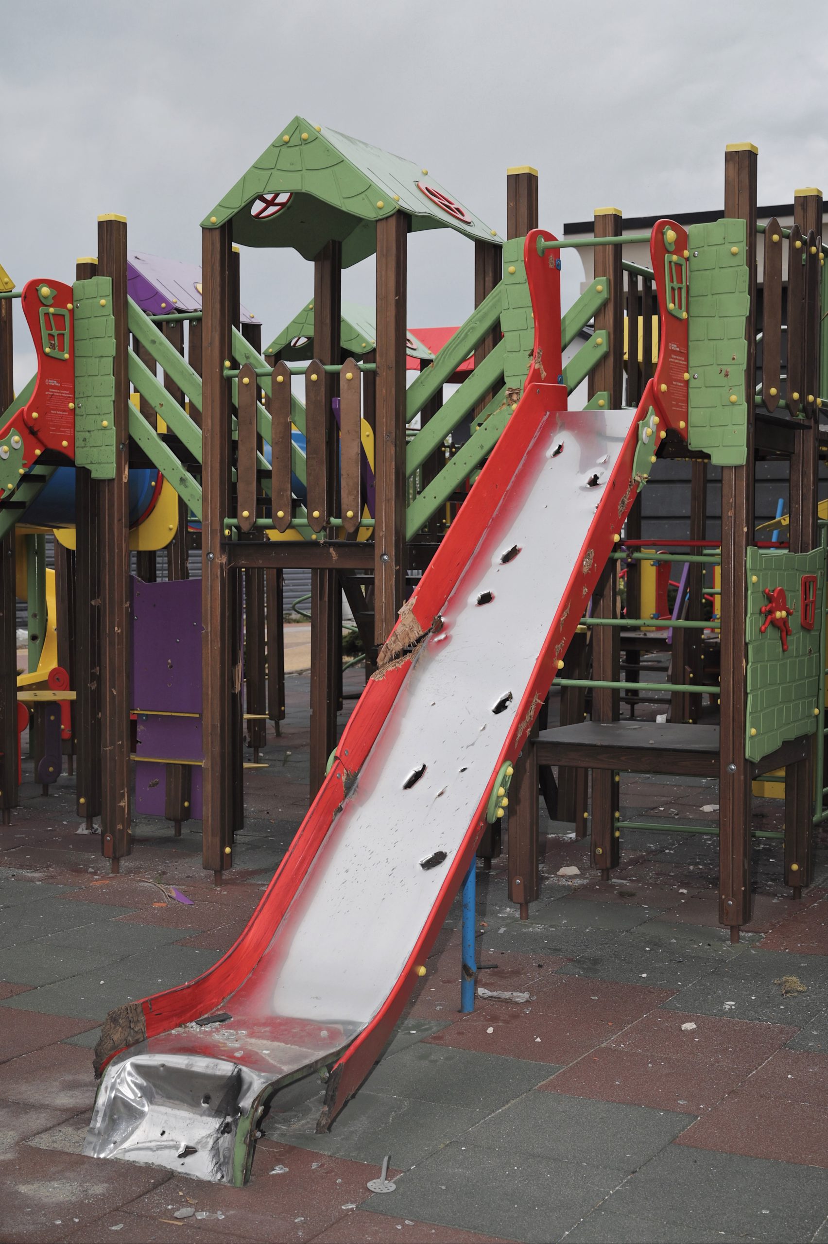 Playground, Bucha, de la série Scars of a lost Humanity © Lisa Bukreyeva